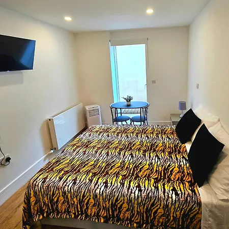 Oliver Double Room London Exterior photo